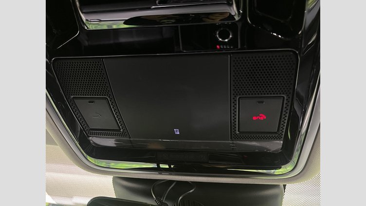 2017 認定中古車 Land Rover Range Rover Velar カイコウラストーン D180 S