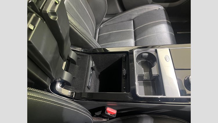 2017 認定中古車 Land Rover Range Rover Velar カイコウラストーン D180 S