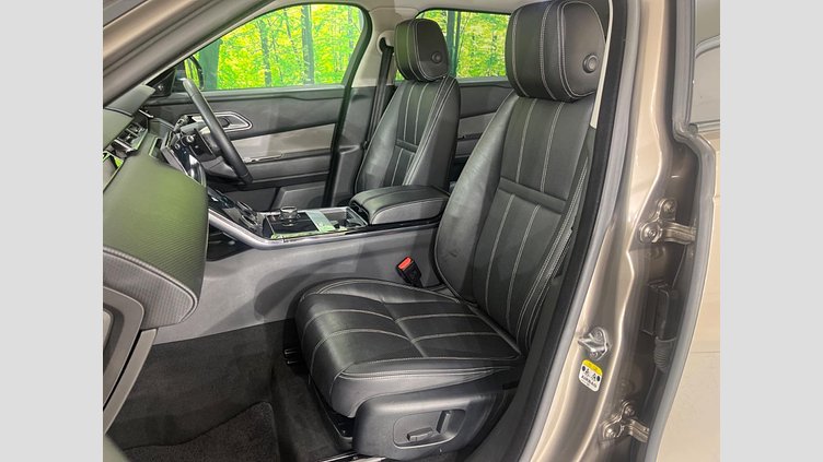 2017 認定中古車 Land Rover Range Rover Velar カイコウラストーン D180 S