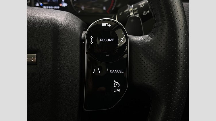2017 認定中古車 Land Rover Range Rover Velar カイコウラストーン D180 S