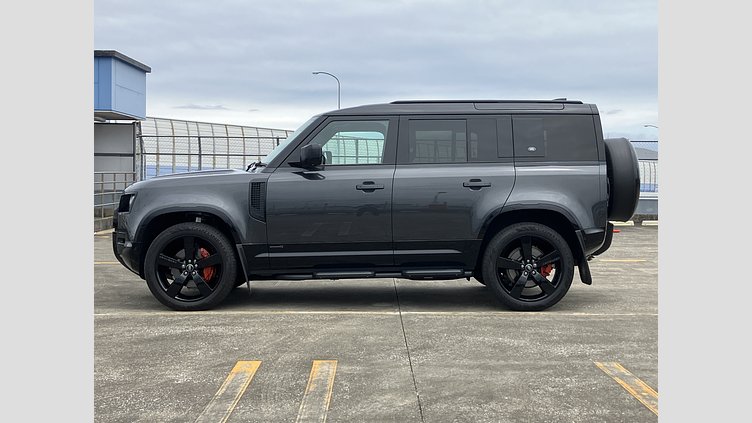 2023 認定中古車 Land Rover Defender 110 カルパチアングレイ D300 AWD（AT） X