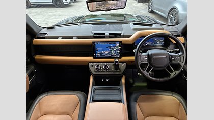 Defender 110 9