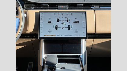 Range Rover 12