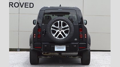 Defender 110 6