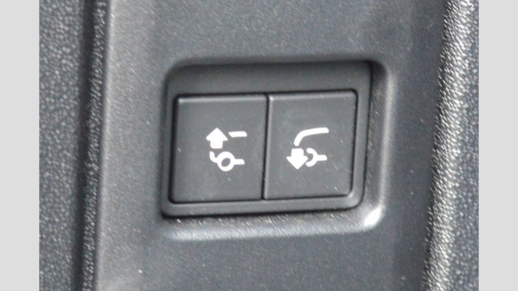 2023 認定中古車 Land Rover Defender 110 Santorini Black D300 AWD（AT） X-DYNAMIC SE
