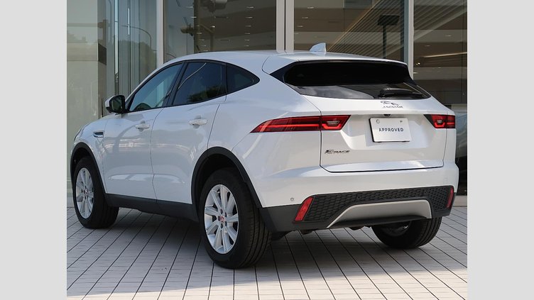 2019 認定中古車 Jaguar E-Pace ユーロンホワイト D180 オートマチック全輪駆動 S