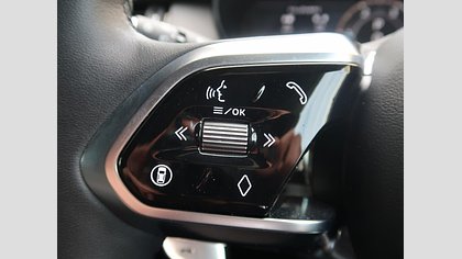 E-Pace 29