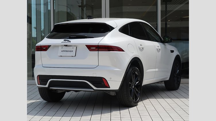 2024 認定中古車 Jaguar E-Pace オストゥーニパールホワイト D200マイルドハイブリッド（ディーゼル） R-DYNAMIC HSE