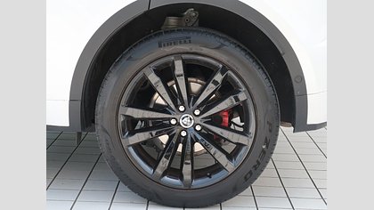E-Pace 7