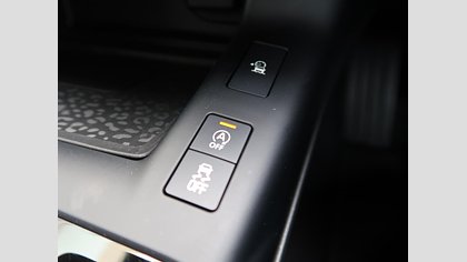 E-Pace 51