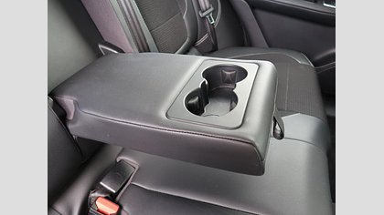 F-Pace 26
