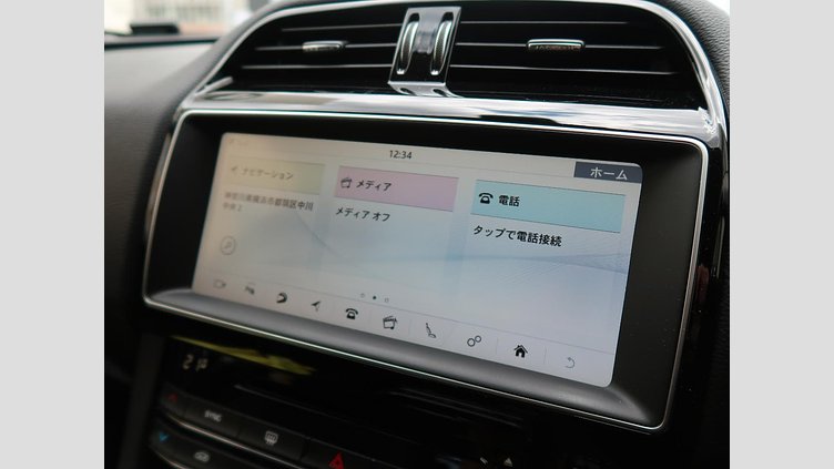 2016 認定中古車 Jaguar F-Pace Loire Blue ガソリン Ｒ－スポーツ