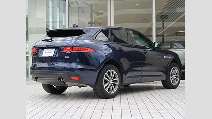 F-Pace 6