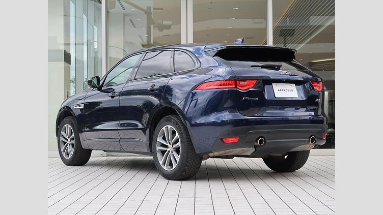 2016 認定中古車 Jaguar F-Pace Loire Blue ガソリン Ｒ－スポーツ