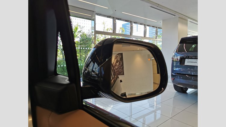 2024 認定中古車 Land Rover Range Rover サントリーニブラック D300 AWD MHEV（AT） スタンダードホイールベース HSE