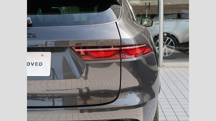 2024 認定中古車 Jaguar F-Pace カルパチアングレイ D204 AWD（オートマチック）MHEV R-DYNAMIC SE