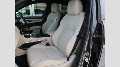 F-Pace 12