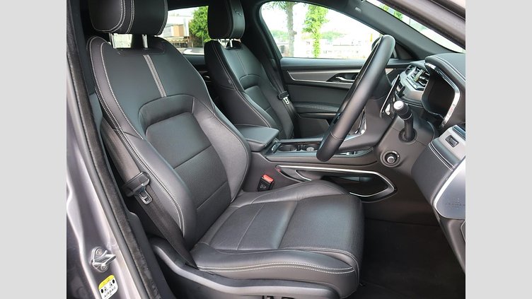 2023 認定中古車 Jaguar F-Pace アイガーグレイ P250 AWD（オートマチック） R-DYNAMIC SE