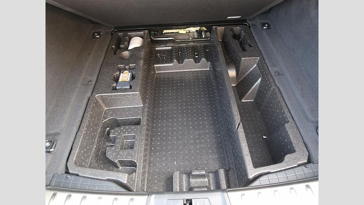 2023 認定中古車 Jaguar F-Pace アイガーグレイ P250 AWD（オートマチック） R-DYNAMIC SE