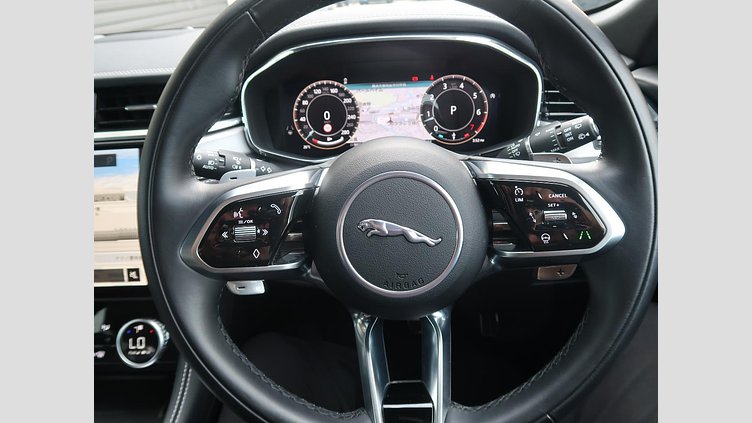 2023 認定中古車 Jaguar F-Pace アイガーグレイ P250 AWD（オートマチック） R-DYNAMIC SE