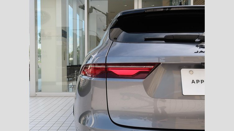 2023 認定中古車 Jaguar F-Pace アイガーグレイ P250 AWD（オートマチック） R-DYNAMIC SE
