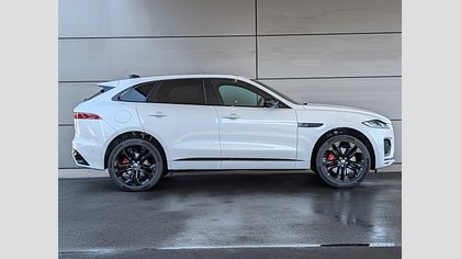 F-Pace 5