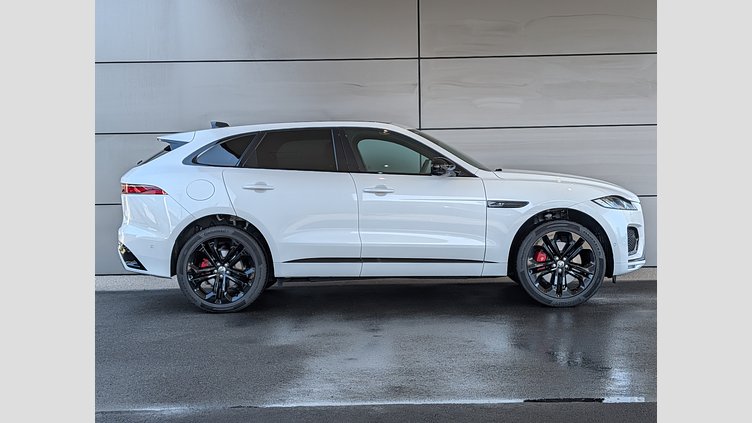 2024 認定中古車 Jaguar F-Pace オストゥーニパールホワイト P400e ガソリン プラグインハイブリッド R-DYNAMIC SE