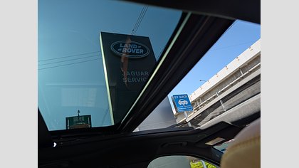 F-Pace 16