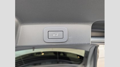 F-Pace 24