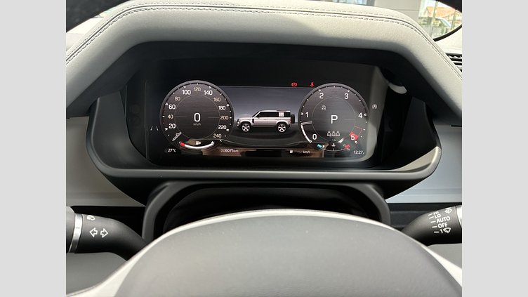 2024 認定中古車 Land Rover Defender 110 サントリーニブラック D350 ディーゼルマイルドハイブリッド S