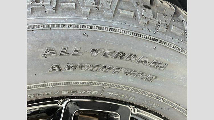 2024 認定中古車 Land Rover Defender 110 サントリーニブラック D350 ディーゼルマイルドハイブリッド S