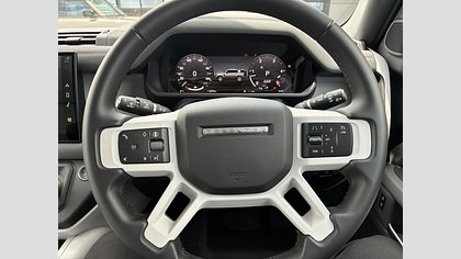 Defender 110 28