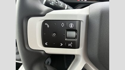Defender 110 31