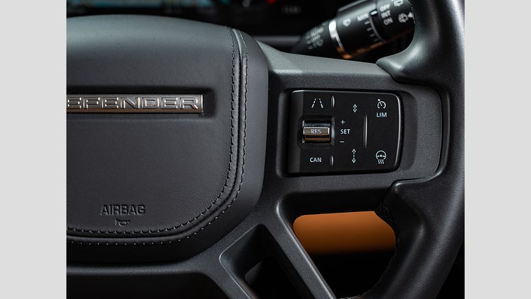 2023 認定中古車 Land Rover Defender 110 カルパチアングレイ D300 AWD（AT） X-DYNAMIC HSE D300 エアサスペンション　5人乗り