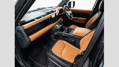Defender 110 2