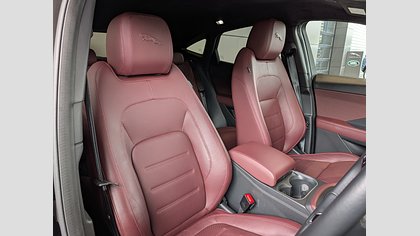 E-Pace 7
