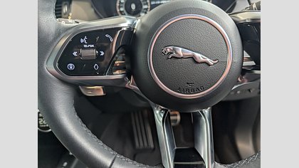 E-Pace 17