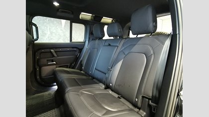 Defender 110 5