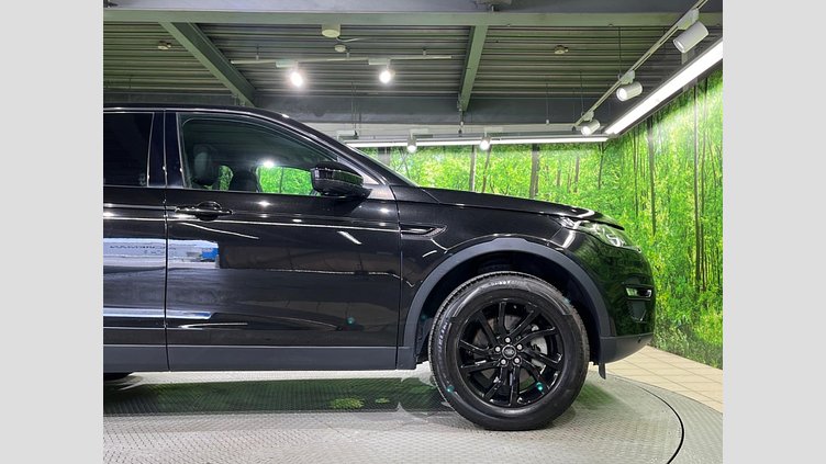 2017 認定中古車 Land Rover Discovery Sport Santorini Black 2.0 litre Si4 Petrol SE
