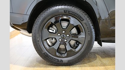 Defender 110 9