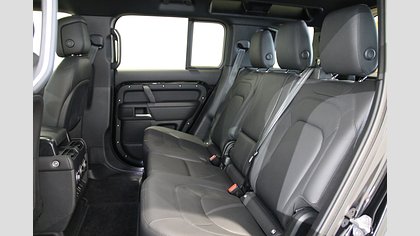 Defender 110 4