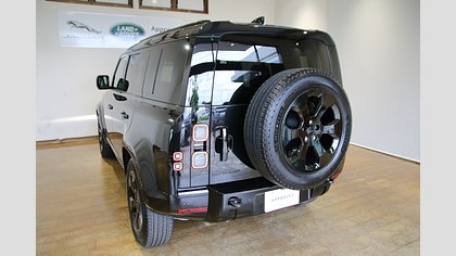 Defender 110 16