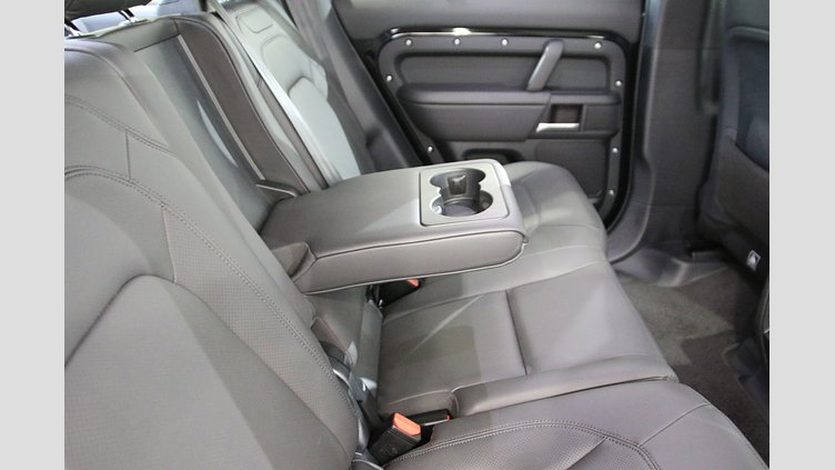 2025 認定中古車 Land Rover Defender 110 サントリーニブラック D350 ディーゼルマイルドハイブリッド X-Dynamic HSE