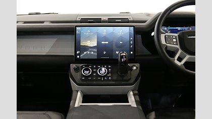 Defender 110 31