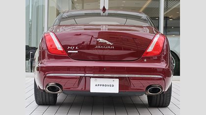 XJ 3