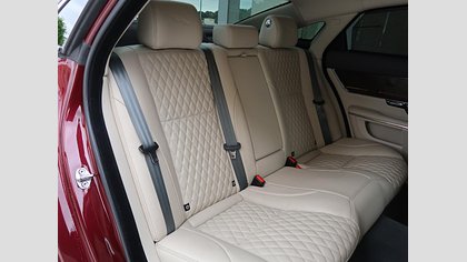 XJ 17