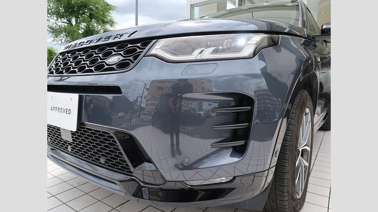 2024 認定中古車 Land Rover Discovery Sport ヴァレジネブルー P250（ガソリン） 標準ホイール DYNAMIC SE