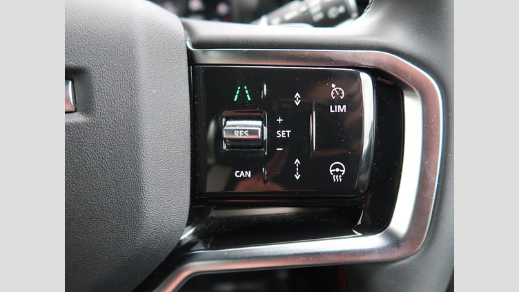 2024 認定中古車 Land Rover Discovery Sport ヴァレジネブルー P250（ガソリン） 標準ホイール DYNAMIC SE