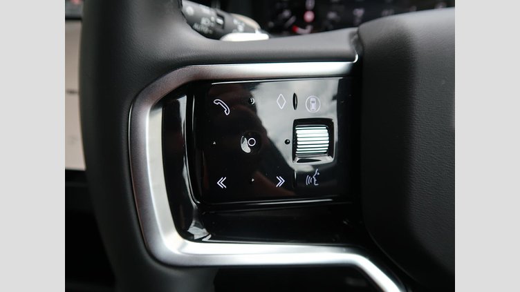 2024 認定中古車 Land Rover Discovery Sport ヴァレジネブルー P250（ガソリン） 標準ホイール DYNAMIC SE