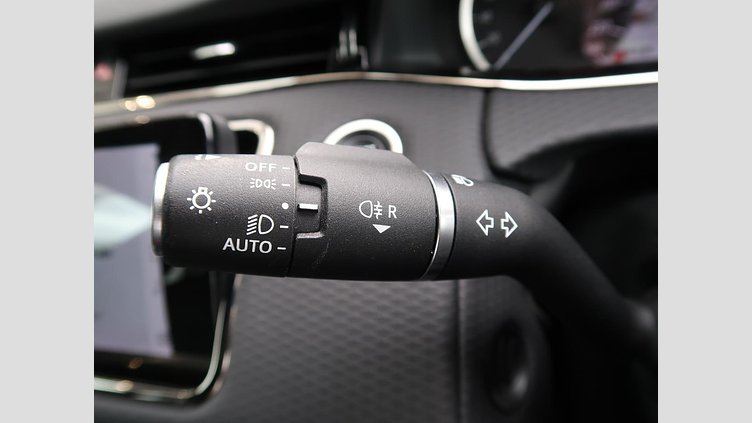 2023 認定中古車 Land Rover Range Rover Evoque サントリーニブラック D200 AWD（オートマチック）MHEV R-DYNAMIC S